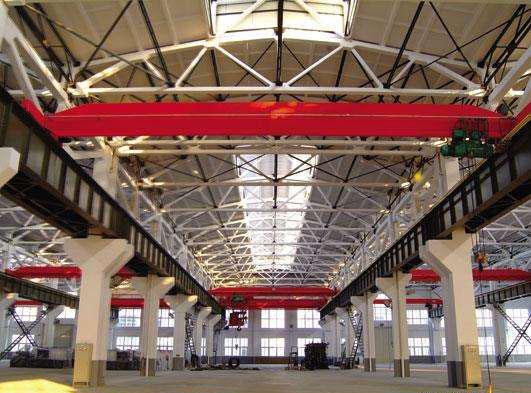Craein Oscailte Aonair Seomra Lowhead Aonair le haghaidh Cosanta Tógála Cost.jpg Lowhead Room Single Girder Overhead Crane for Saving Construction Cost.jpg