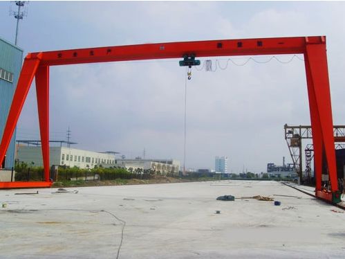 MH Taistil Leictreach Allamuigh MH Gantry Crane 2 Tonna