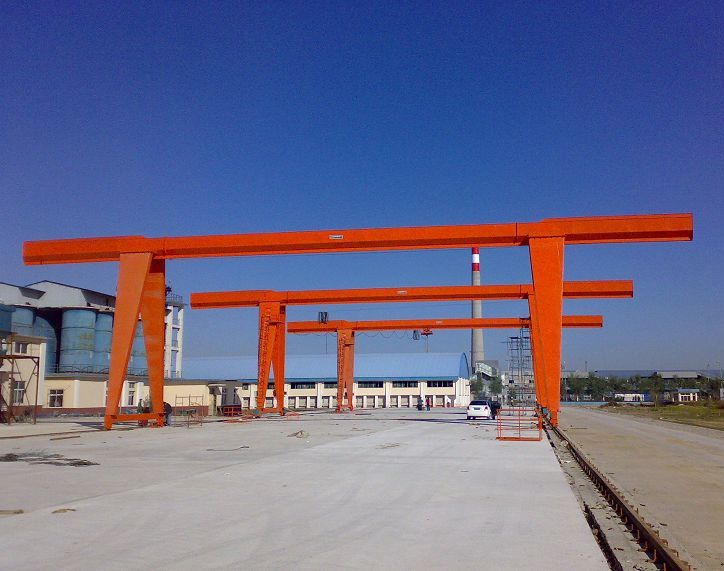Crane Gantry Aonair Giorra 10 Ton 20 Ton