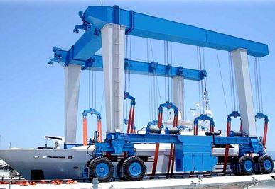 Crane Láimhseáil Báid agus Luamh